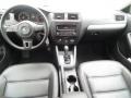 Black Uni - Jetta SE Sedan Photo No. 20