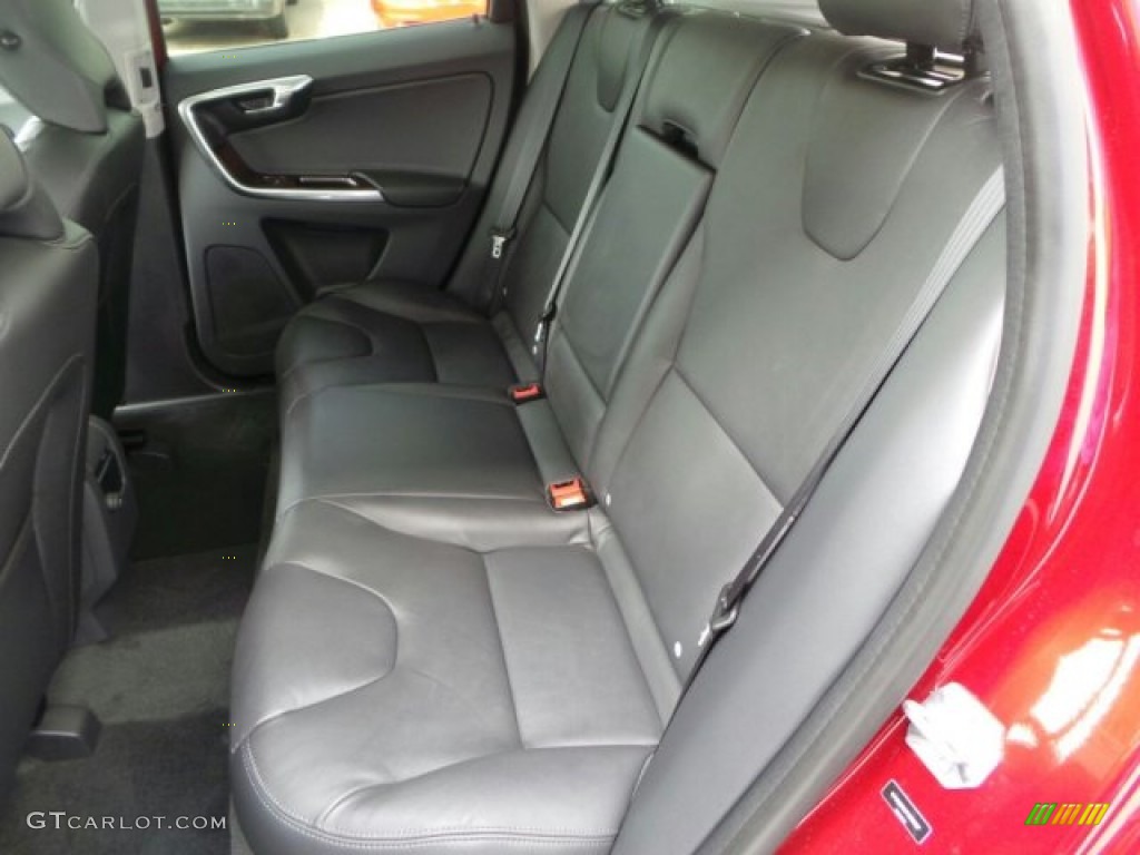 2015 Volvo XC60 T6 AWD Rear Seat Photo #92218547