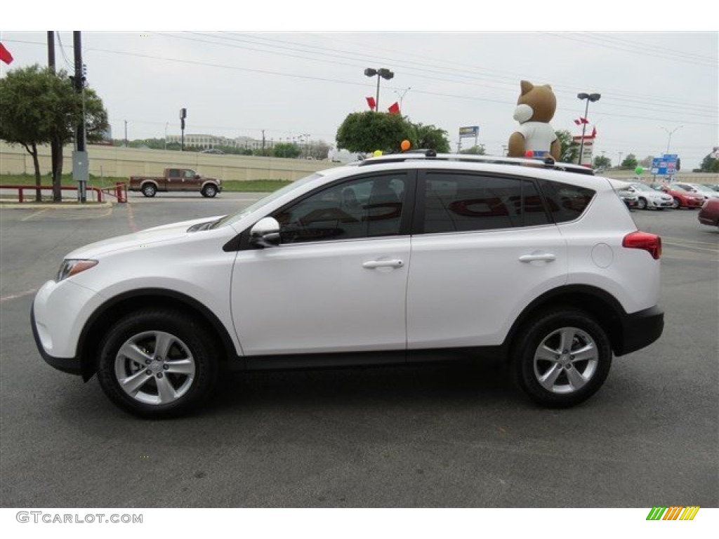 Super White 2013 Toyota RAV4 XLE Exterior Photo #92218654