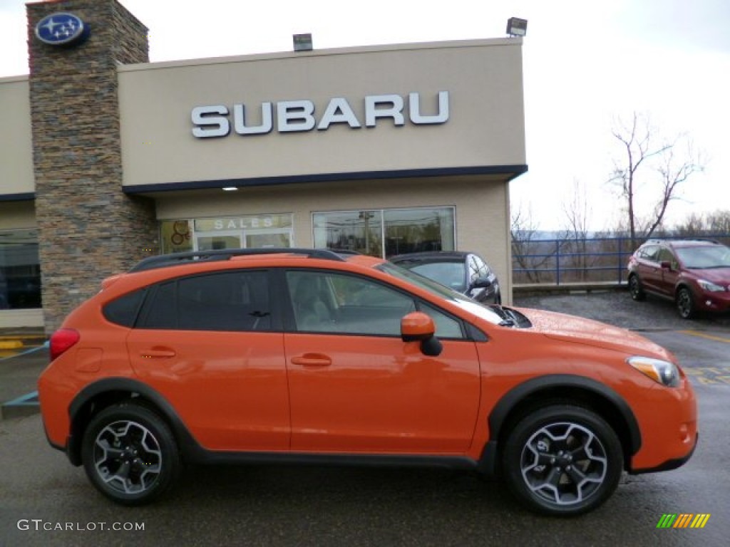 2014 XV Crosstrek 2.0i Limited - Tangerine Orange Pearl / Black photo #7
