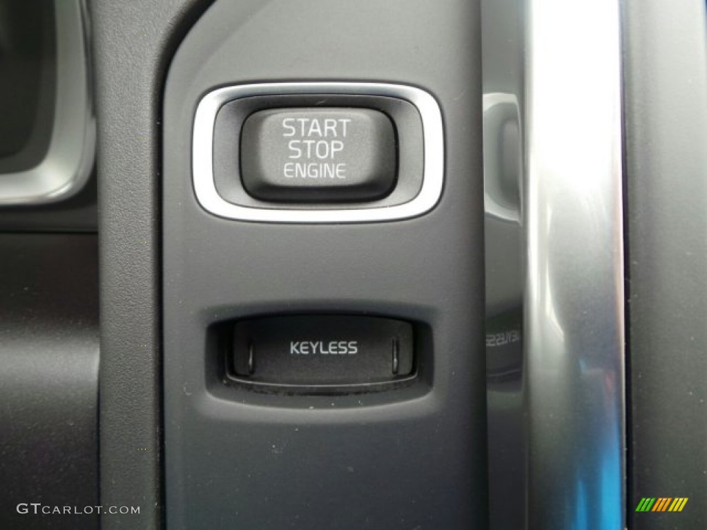 2015 Volvo XC60 T6 AWD Controls Photo #92219086
