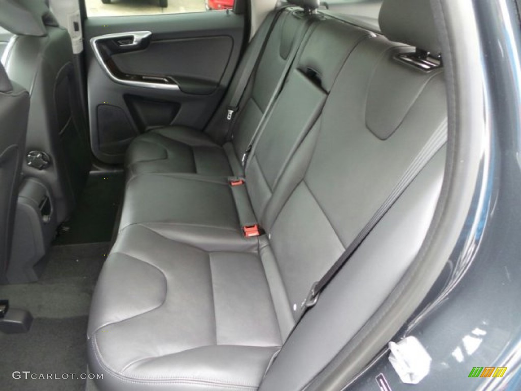 Off Black Interior 2015 Volvo XC60 T6 AWD Photo #92219221