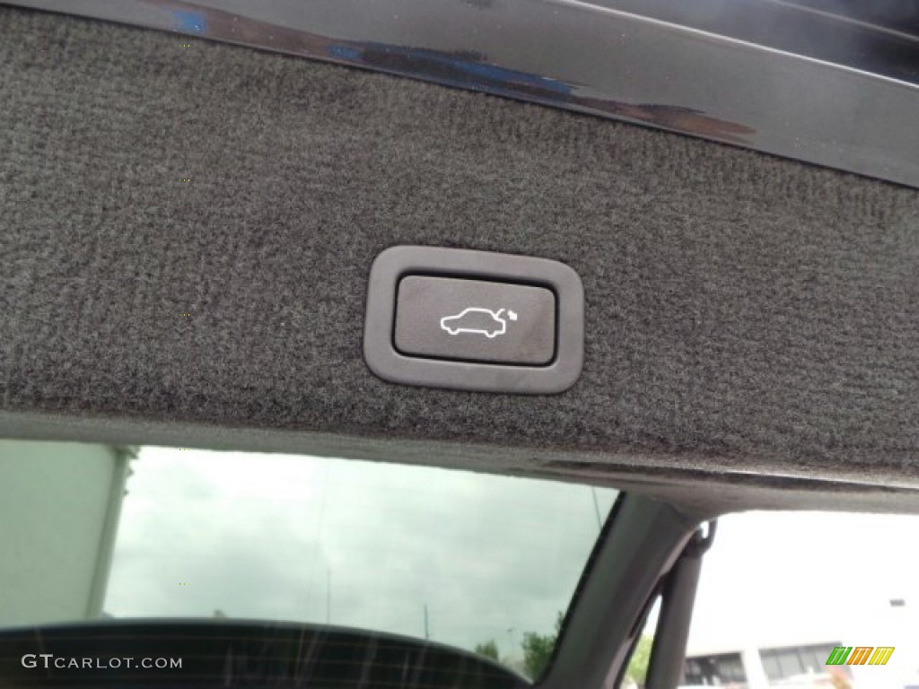 2015 Volvo XC60 T6 AWD Controls Photo #92219302
