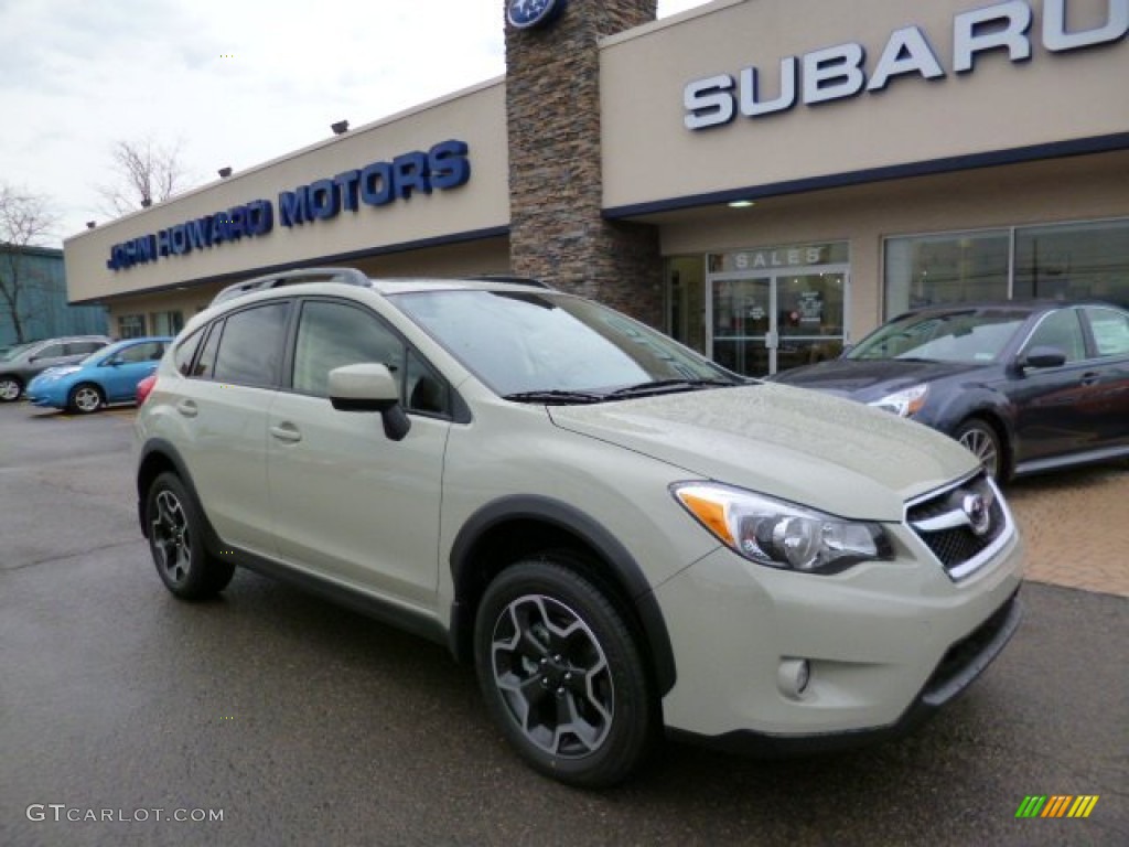 2014 XV Crosstrek 2.0i Limited - Desert Khaki / Black photo #1
