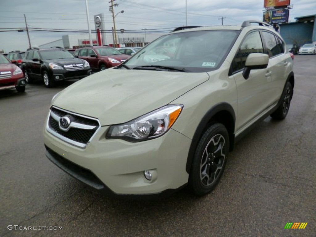 Desert Khaki 2014 Subaru XV Crosstrek 2.0i Limited Exterior Photo #92219670