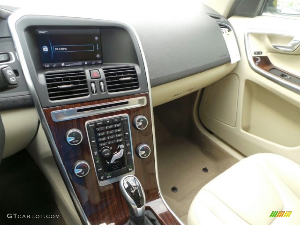 2015 XC60 T6 AWD - Rich Java Metallic / Soft Beige photo #12