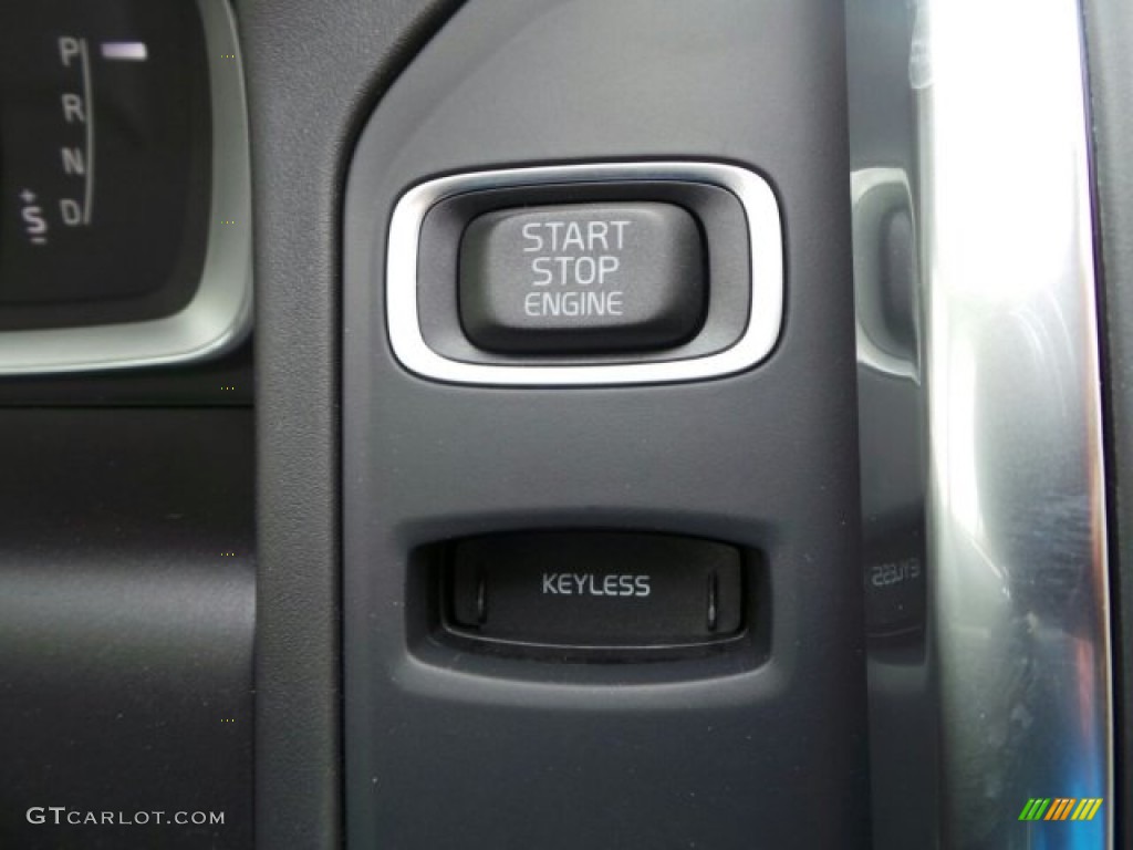 2015 Volvo XC60 T6 AWD Controls Photo #92220253
