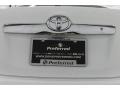 Super White - Camry XLE Photo No. 13