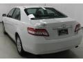 Super White - Camry XLE Photo No. 14
