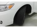 Super White - Camry XLE Photo No. 17
