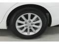 Super White - Camry XLE Photo No. 18