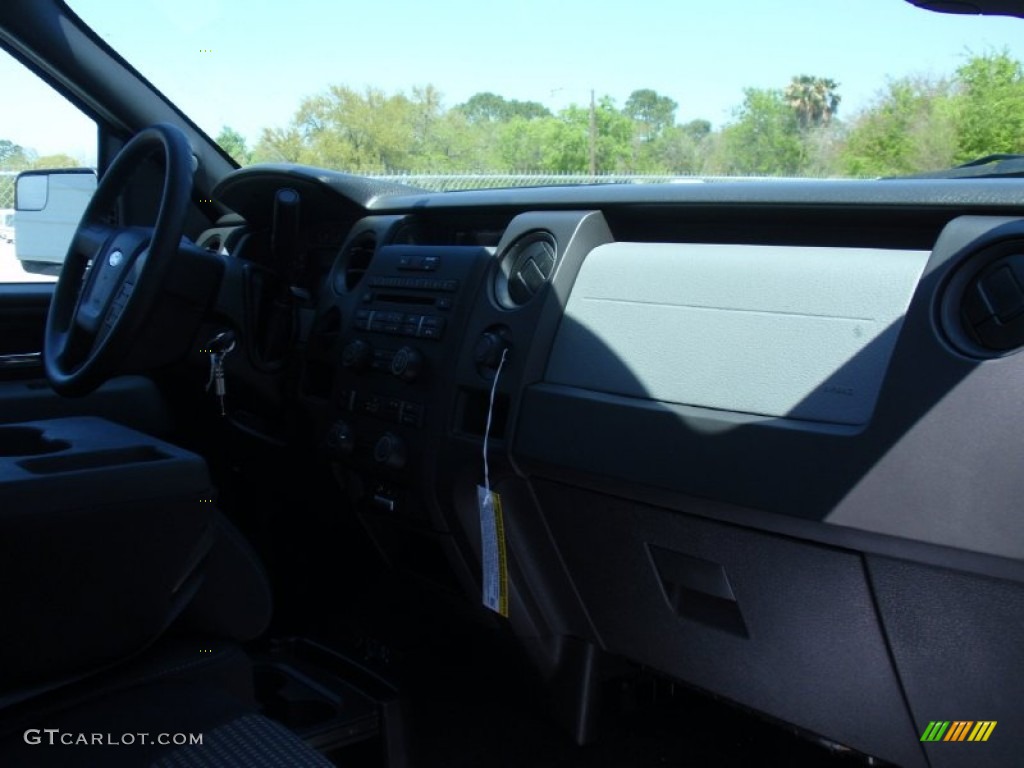 2014 F150 STX Regular Cab - Sterling Grey / Black photo #21