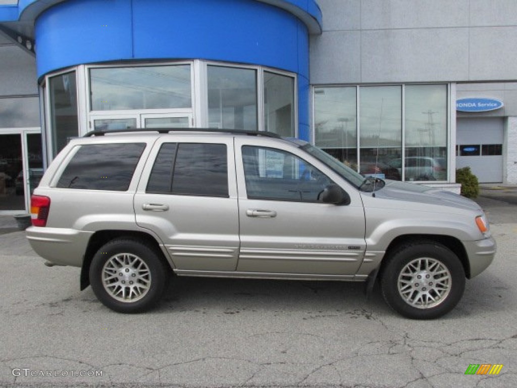 Light Khaki Metallic 2004 Jeep Grand Cherokee Limited 4x4 Exterior Photo #92223991