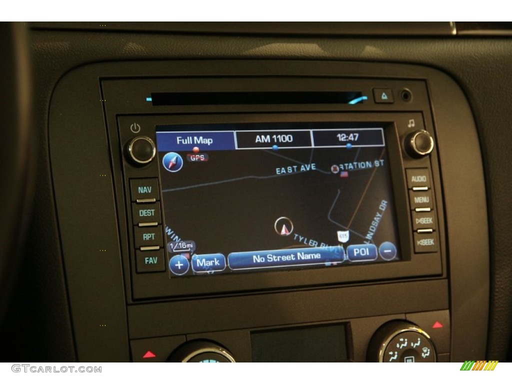 2007 Buick Lucerne CXS Navigation Photos