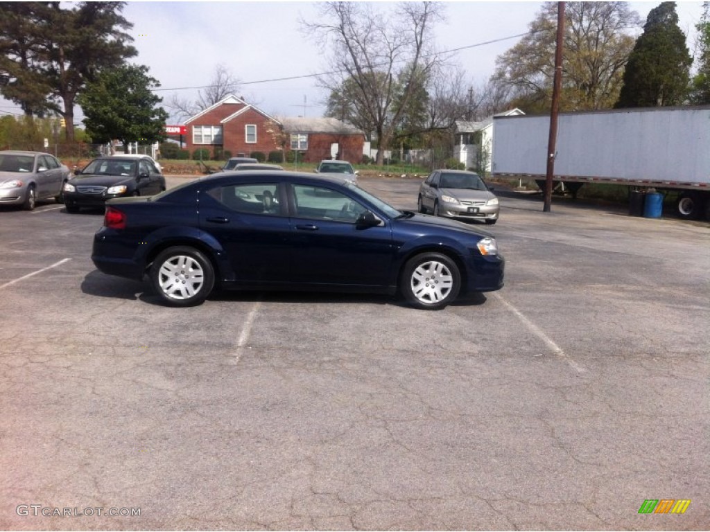 2013 Avenger SE - True Blue Pearl / Black/Light Frost Beige photo #4