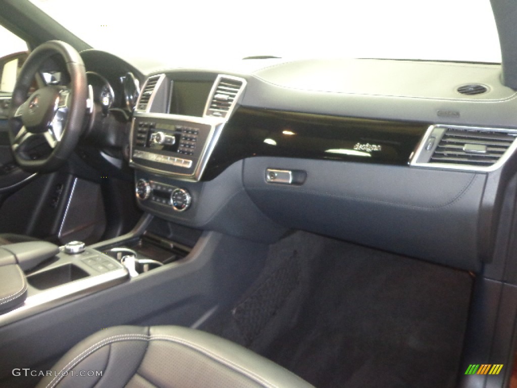 2013 GL 63 AMG 4MATIC - Cinnabar Red Metallic / designo Black photo #42