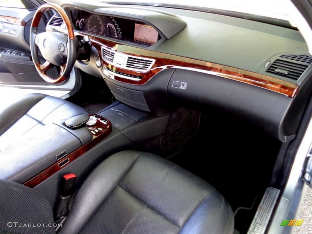 2008 Mercedes-Benz S 550 Sedan Black Dashboard Photo #92229109