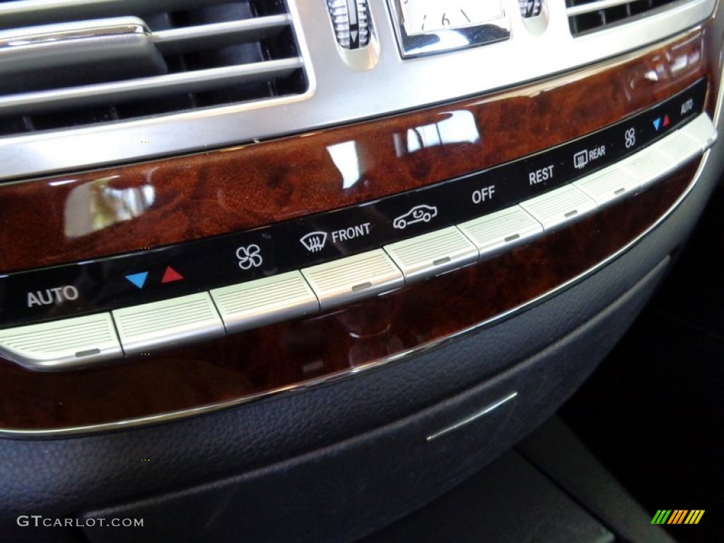 2008 Mercedes-Benz S 550 Sedan Controls Photo #92229796