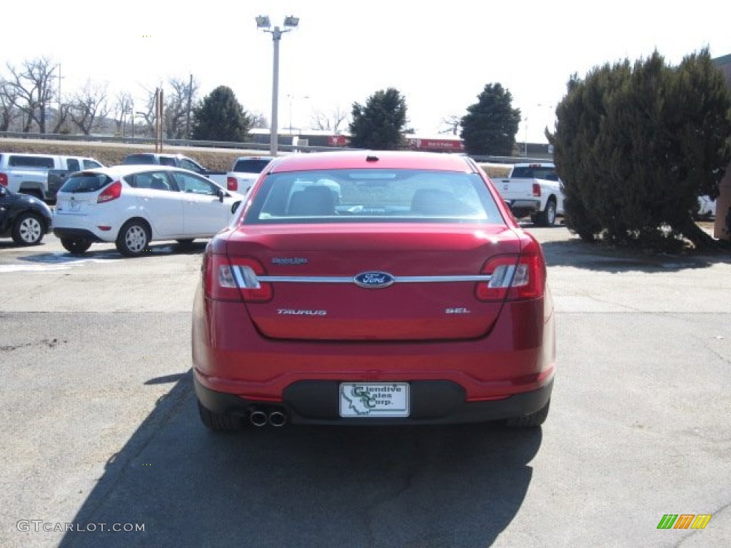 2011 Taurus SEL - Red Candy / Light Stone photo #21