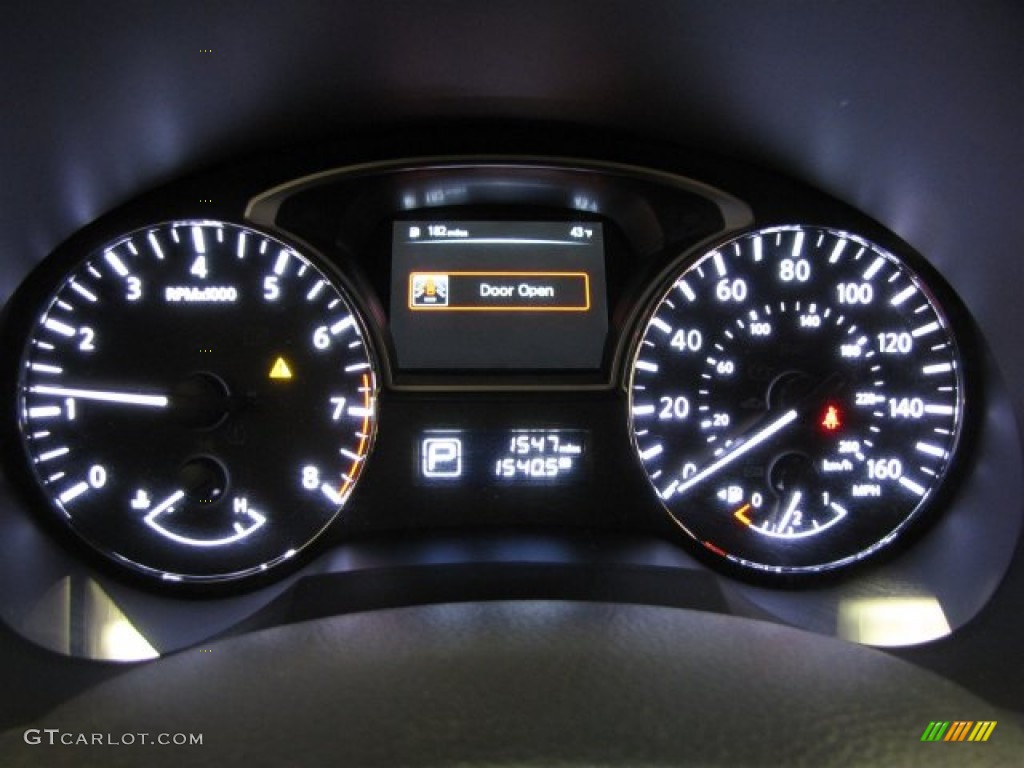 2014 Altima 2.5 S - Cayenne Red / Charcoal photo #23