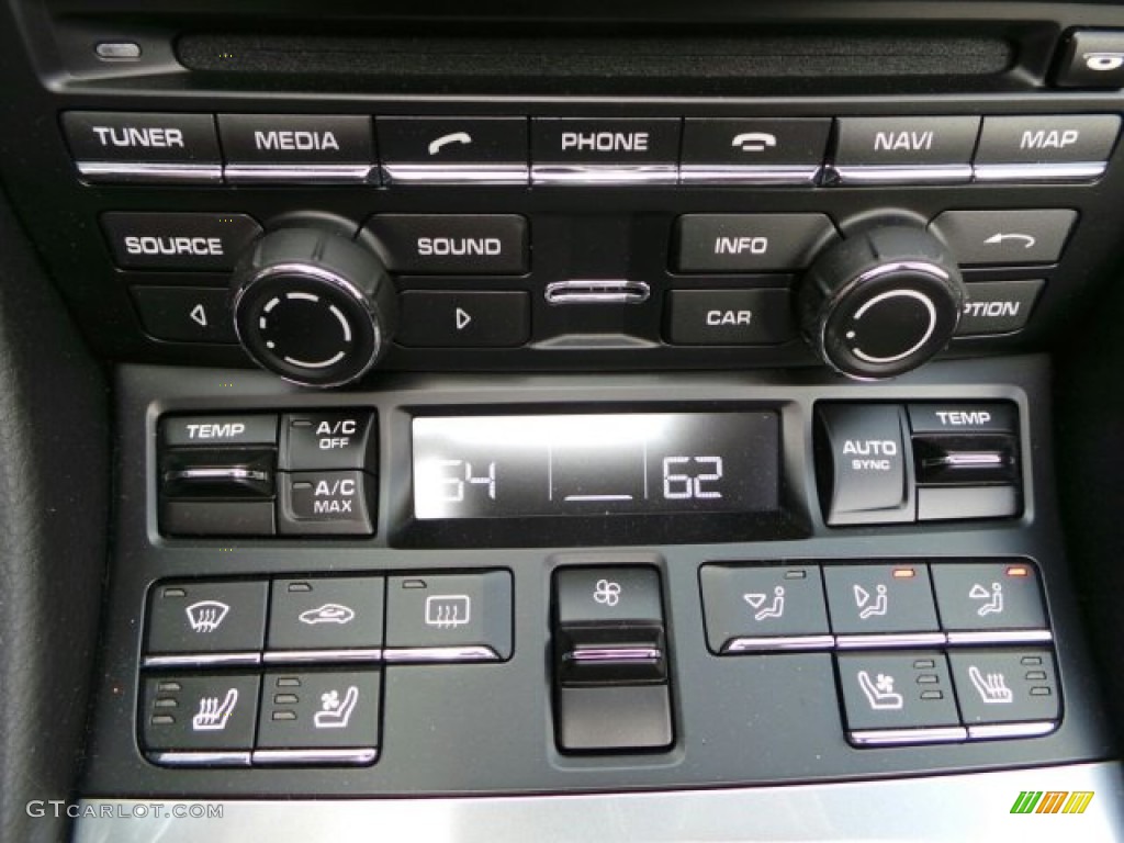 2014 Porsche Boxster Standard Boxster Model Controls Photo #92236763