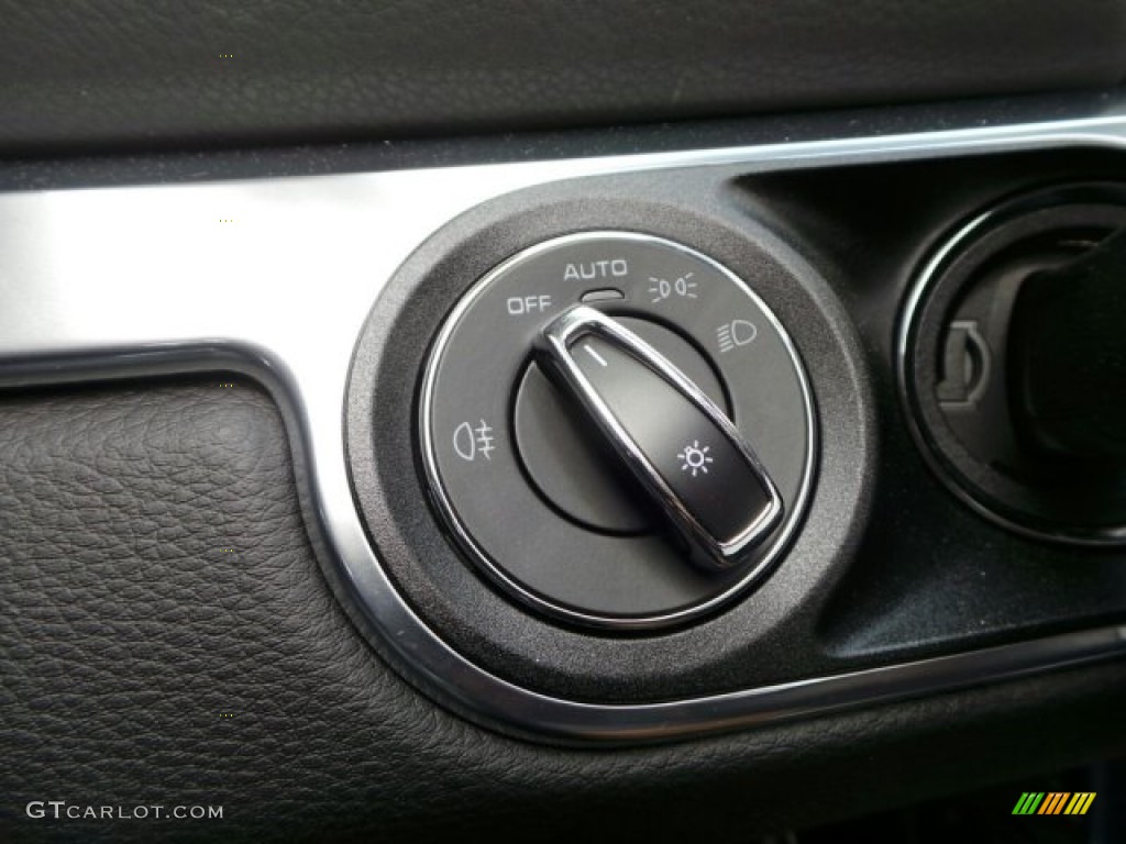 2014 Porsche Boxster Standard Boxster Model Controls Photo #92236775