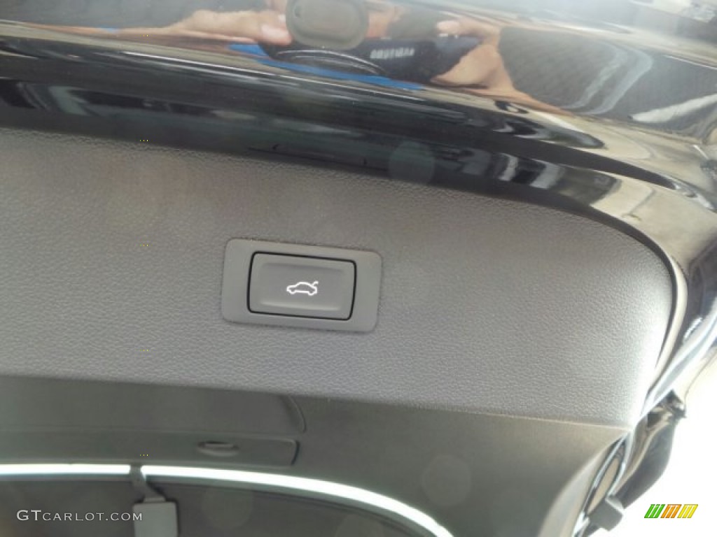 2014 S7 Prestige 4.0 TFSI quattro - Phantom Black Pearl / Black Valcona w/Diamond Contrast Stitching photo #31