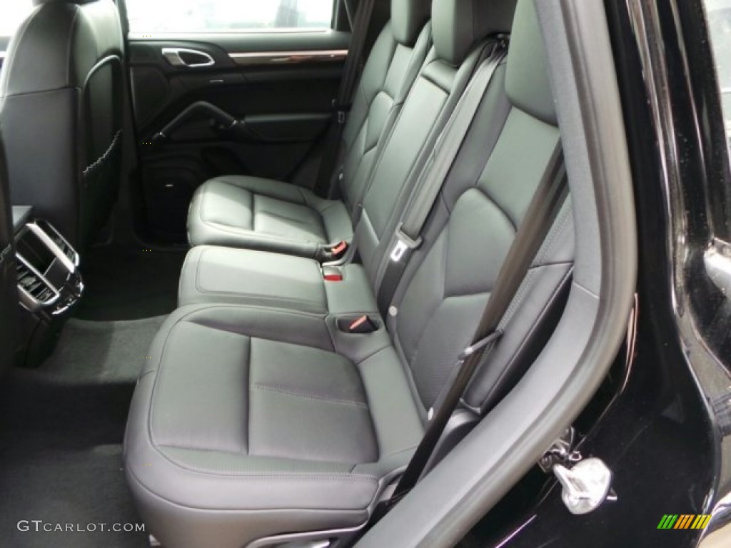 Black Interior 2014 Porsche Cayenne S Hybrid Photo #92237672