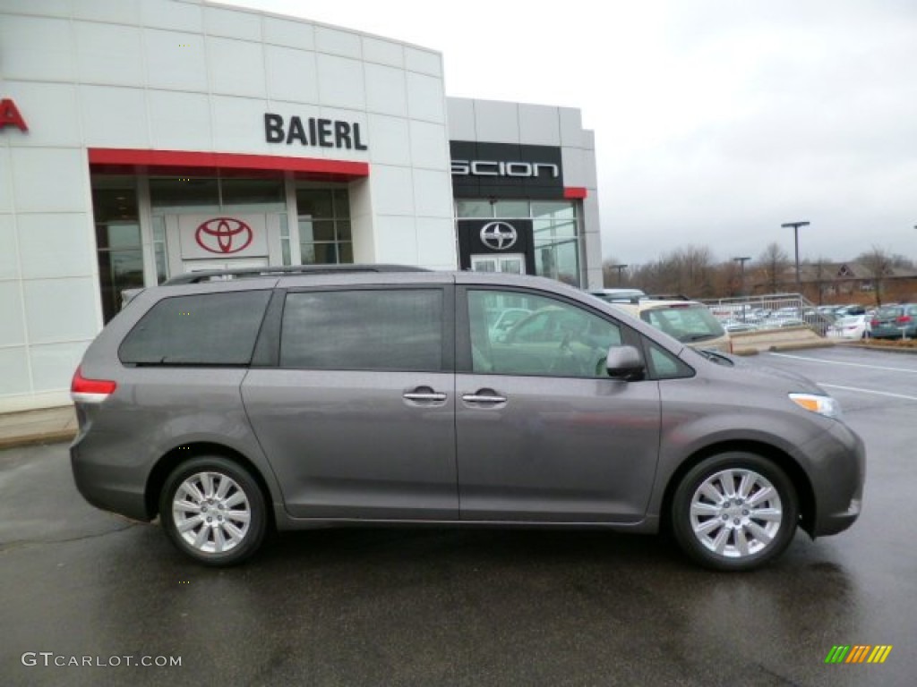 2011 Sienna Limited AWD - Predawn Gray Mica / Bisque photo #6