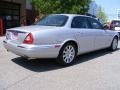 Platinum Silver Metallic - XJ XJ8 Photo No. 3