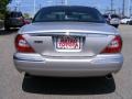 Platinum Silver Metallic - XJ XJ8 Photo No. 4