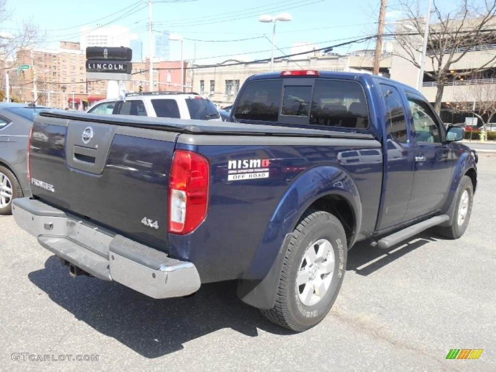 2008 Frontier LE King Cab 4x4 - Majestic Blue / Graphite photo #4