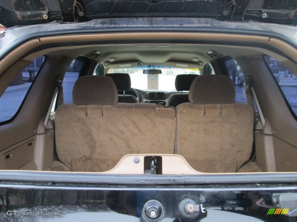 2002 TrailBlazer LTZ - Onyx Black / Medium Oak photo #25