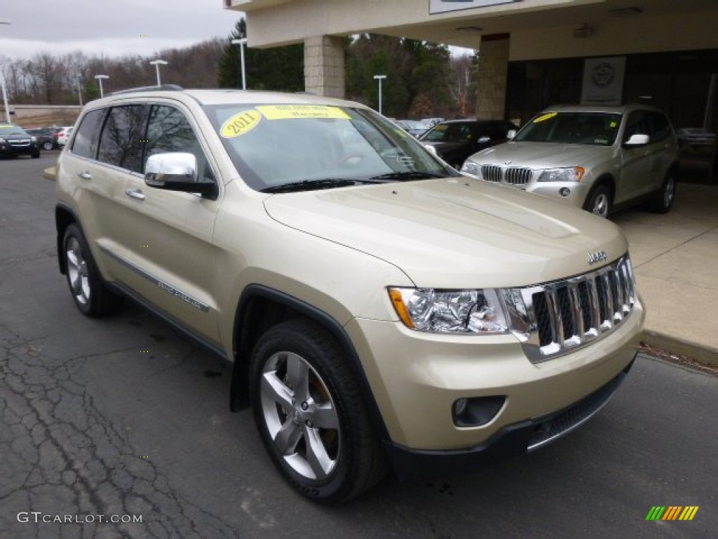 2011 Grand Cherokee Overland 4x4 - White Gold Metallic / Dark Frost Beige/Light Frost Beige photo #2