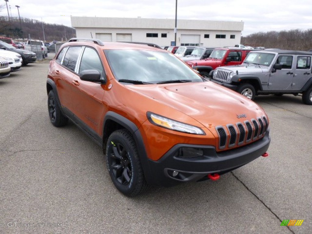 Mango Tango Pearl Coat 2014 Jeep Cherokee Trailhawk 4x4 Exterior Photo #92247185