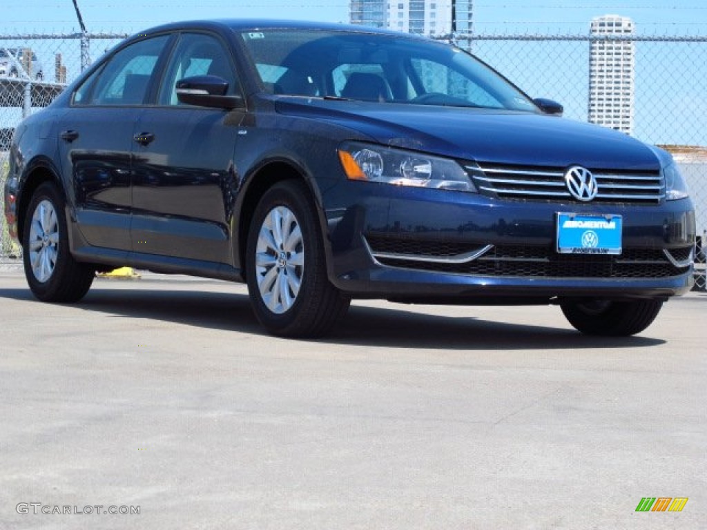 2014 Passat 1.8T Wolfsburg Edition - Night Blue Metallic / Titan Black photo #1