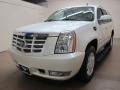 White Diamond - Escalade AWD Photo No. 3