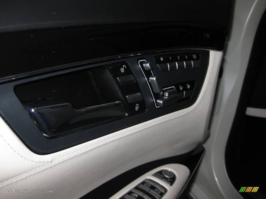 2007 S 600 Sedan - designo Mystic White / designo Porcelain Beige photo #25