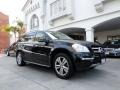 Black - GL 450 4Matic Photo No. 1