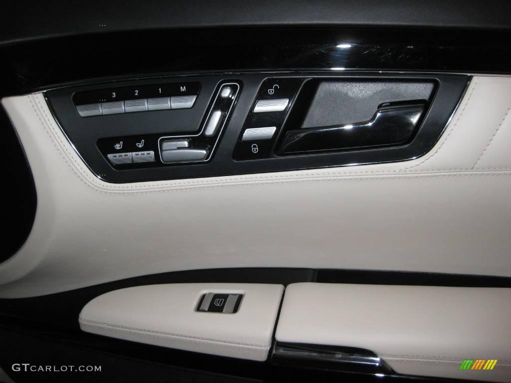2007 S 600 Sedan - designo Mystic White / designo Porcelain Beige photo #41