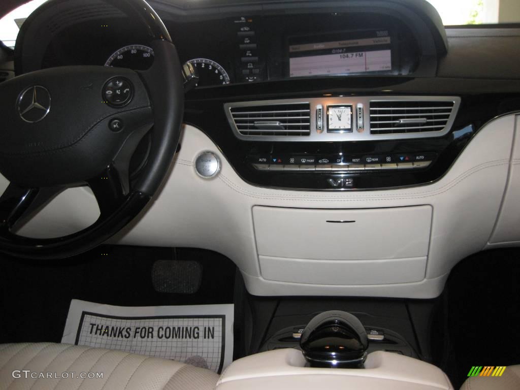 2007 S 600 Sedan - designo Mystic White / designo Porcelain Beige photo #45