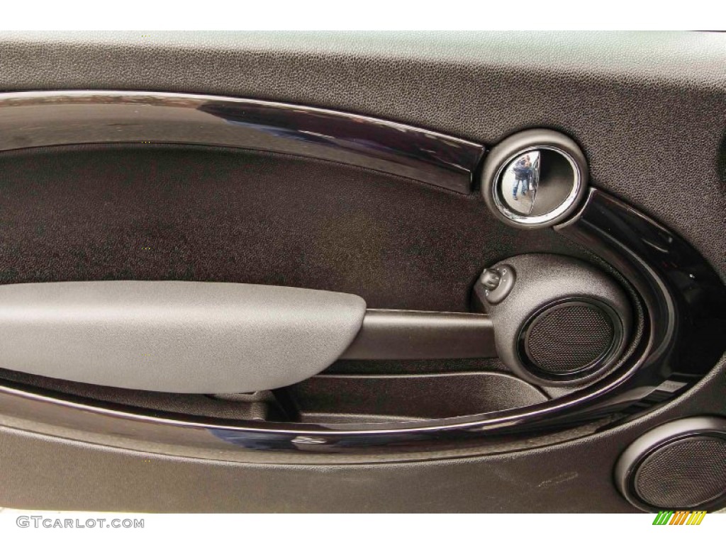 2009 Cooper S Clubman - Midnight Black / Black/Grey photo #10