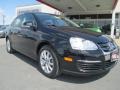 Black - Jetta SE Sedan Photo No. 1