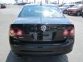 Black - Jetta SE Sedan Photo No. 6