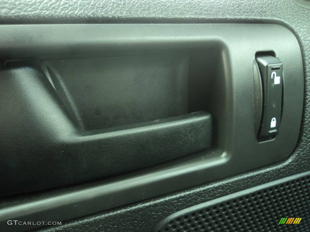 2013 Mustang V6 Coupe - Grabber Blue / Charcoal Black photo #12