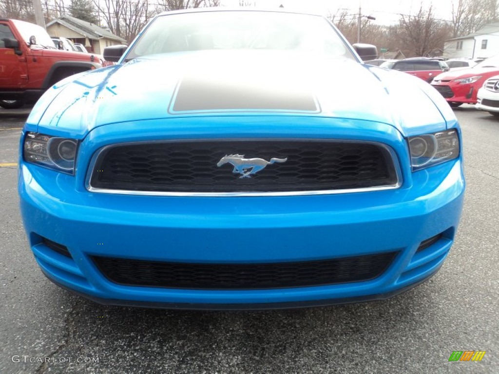 2013 Mustang V6 Coupe - Grabber Blue / Charcoal Black photo #22