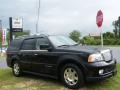 Black Clearcoat - Navigator Luxury 4x4 Photo No. 7