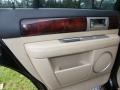 Black Clearcoat - Navigator Luxury 4x4 Photo No. 23