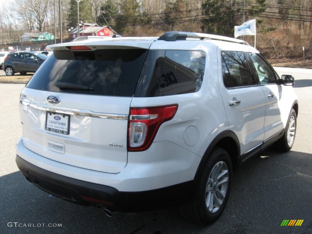 2011 Explorer XLT 4WD - White Platinum Tri-Coat / Medium Light Stone photo #7