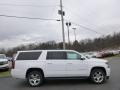 Summit White - Suburban LT 4WD Photo No. 4